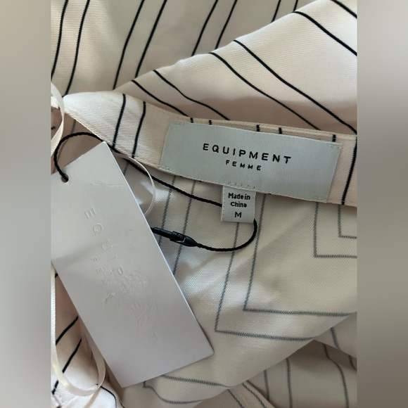 Equipment Femme womens Striped Cream top with Bow Detail size M - Picture 5 of 5